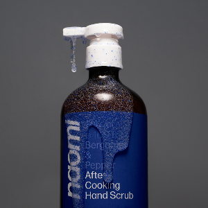 Naomi After-Cooking Hand Scrub