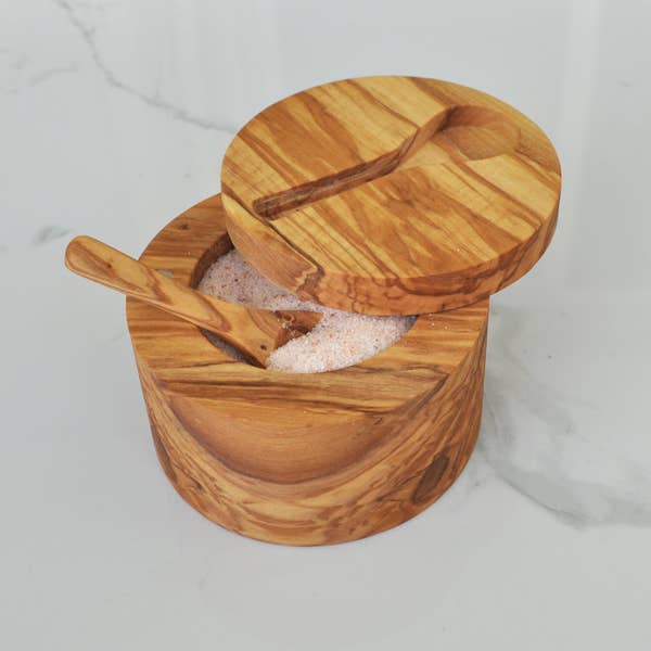 Olive Wood Salt Cellar with Magnetic Lid and NoInset Spoon