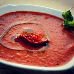 Cream of Roasted Pepper Tomato Soup - EVOO & Vin
