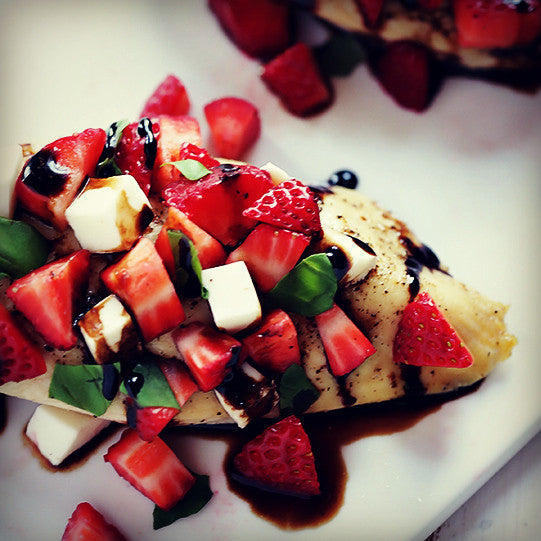 Strawberry Balsamic Chicken - EVOO & Vin
