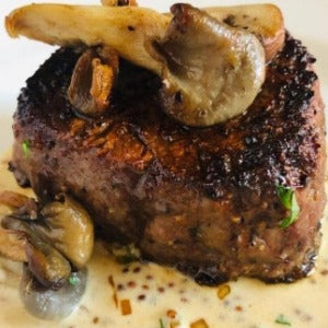 Filet Mignon with Cream Sauce & Mushrooms